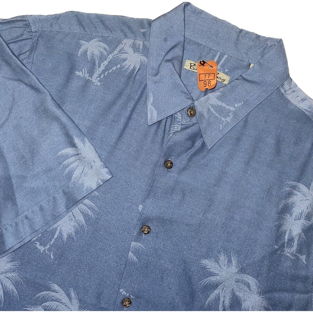 Batik Bay Mens Shirt Size L Light Blue Hawaiian Short Sleeve Button Up